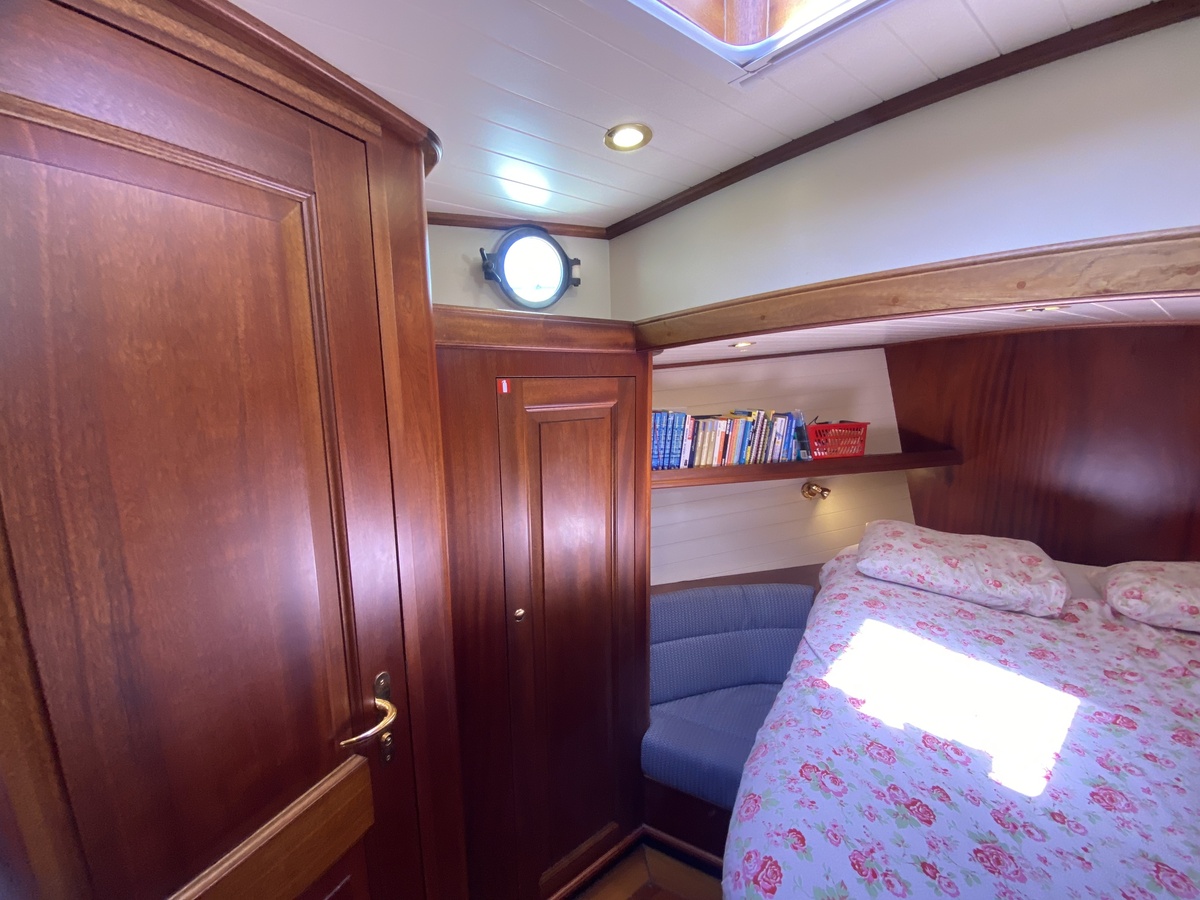 foto: 39 Puffin 42 Alu