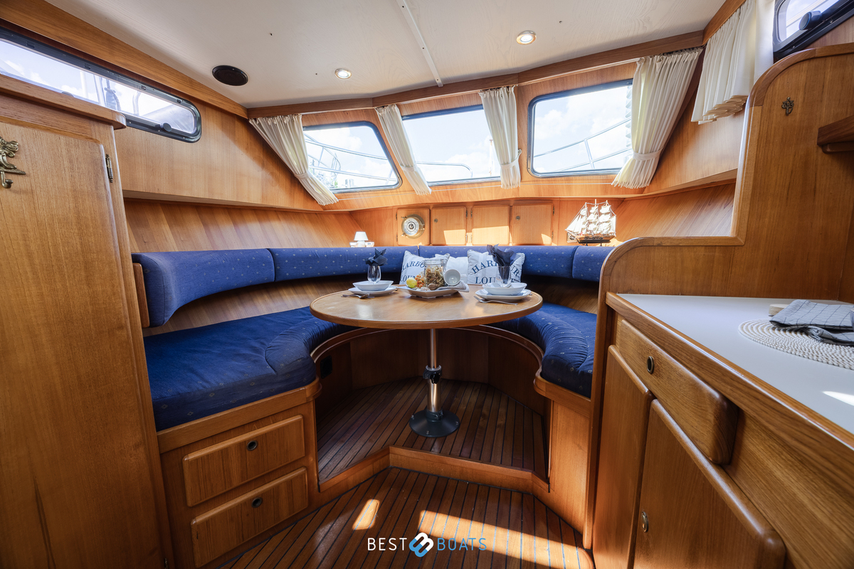 foto: 14 Linssen 37 SE