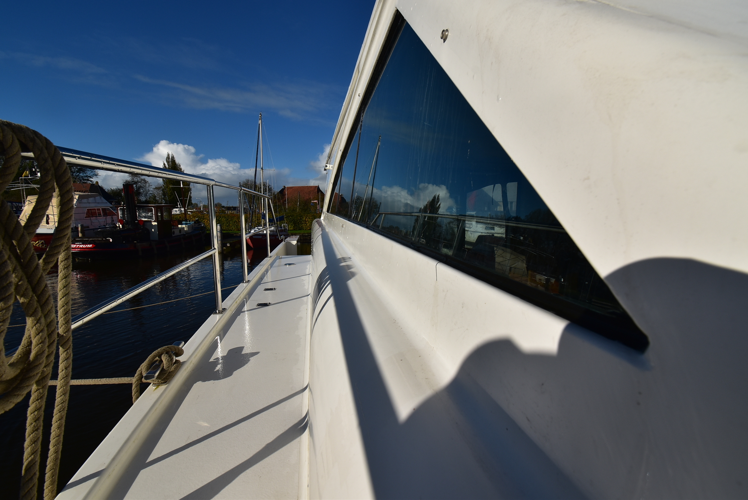 foto: 10 Motor Catamaran 12.5