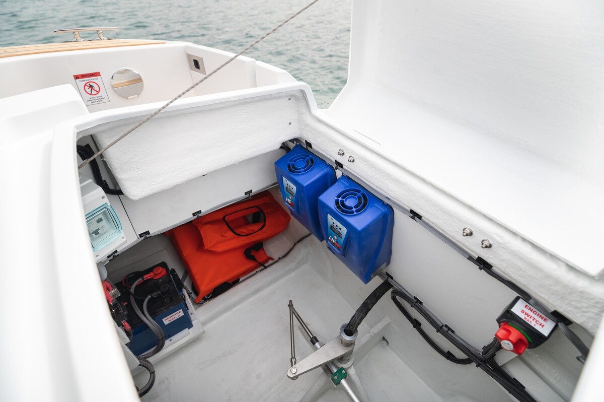 foto: 30 Alfastreet Marine 21 Open Electric