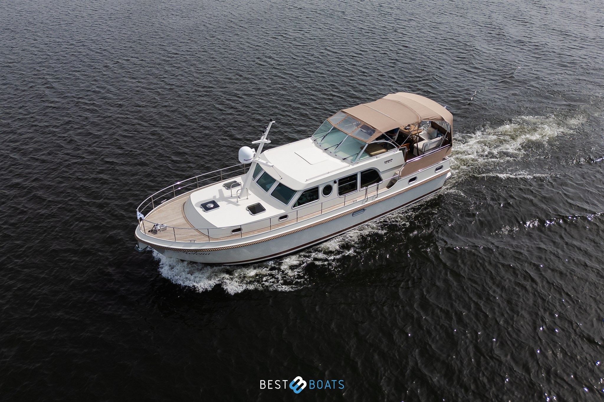 foto: 15 Linssen Grand Sturdy 43.9 AC