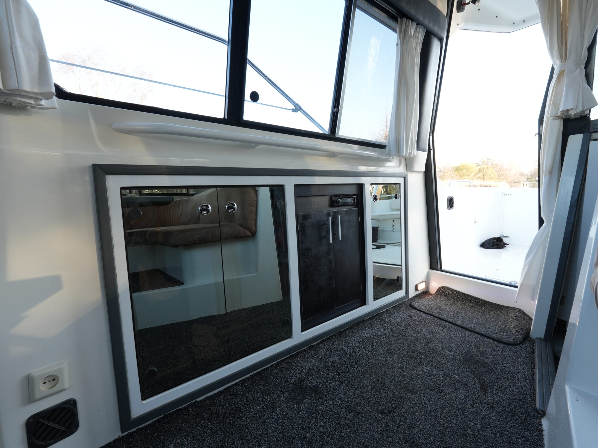 foto: 13 Bayliner Bayliner 3688 Flybridge