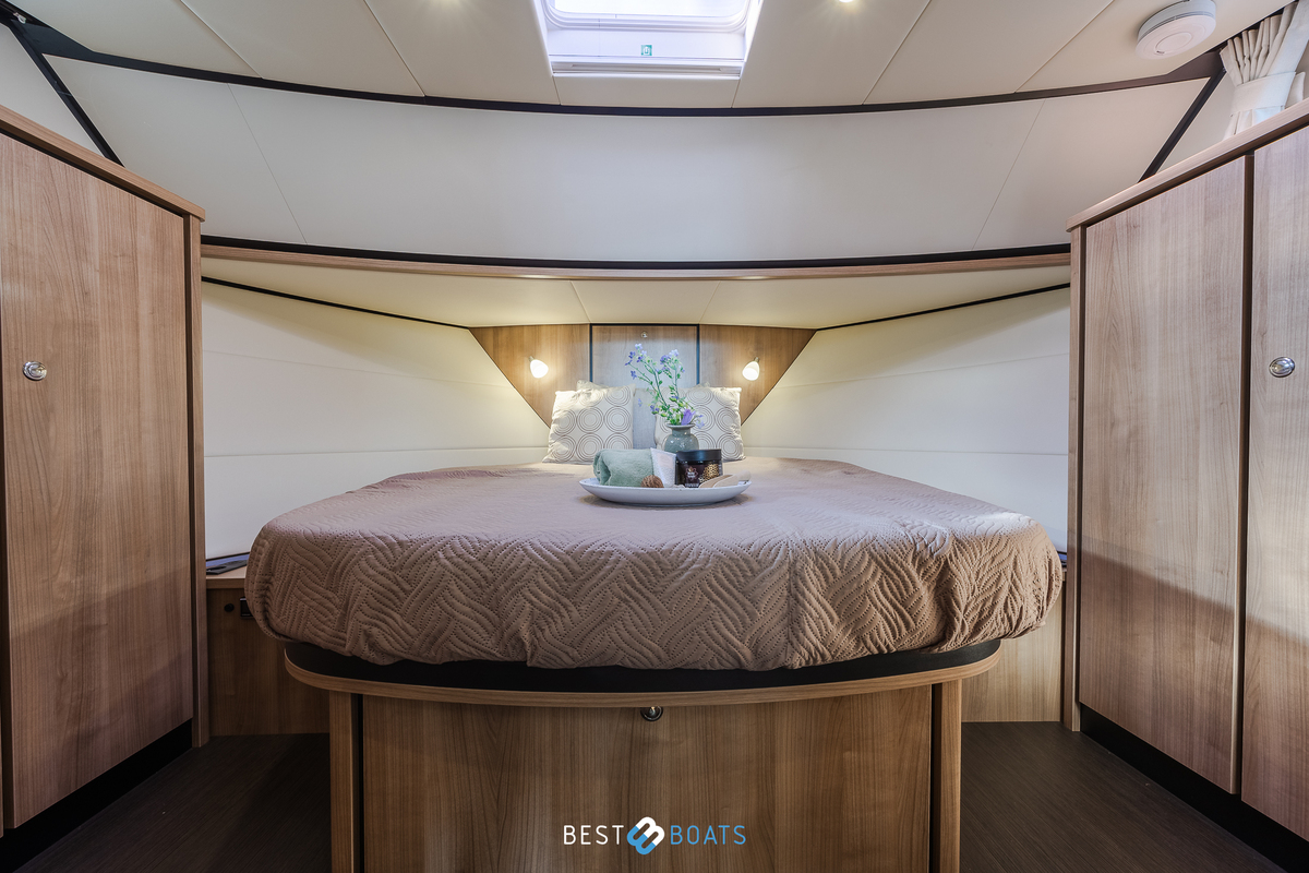 foto: 28 Linssen 40SL Sedan