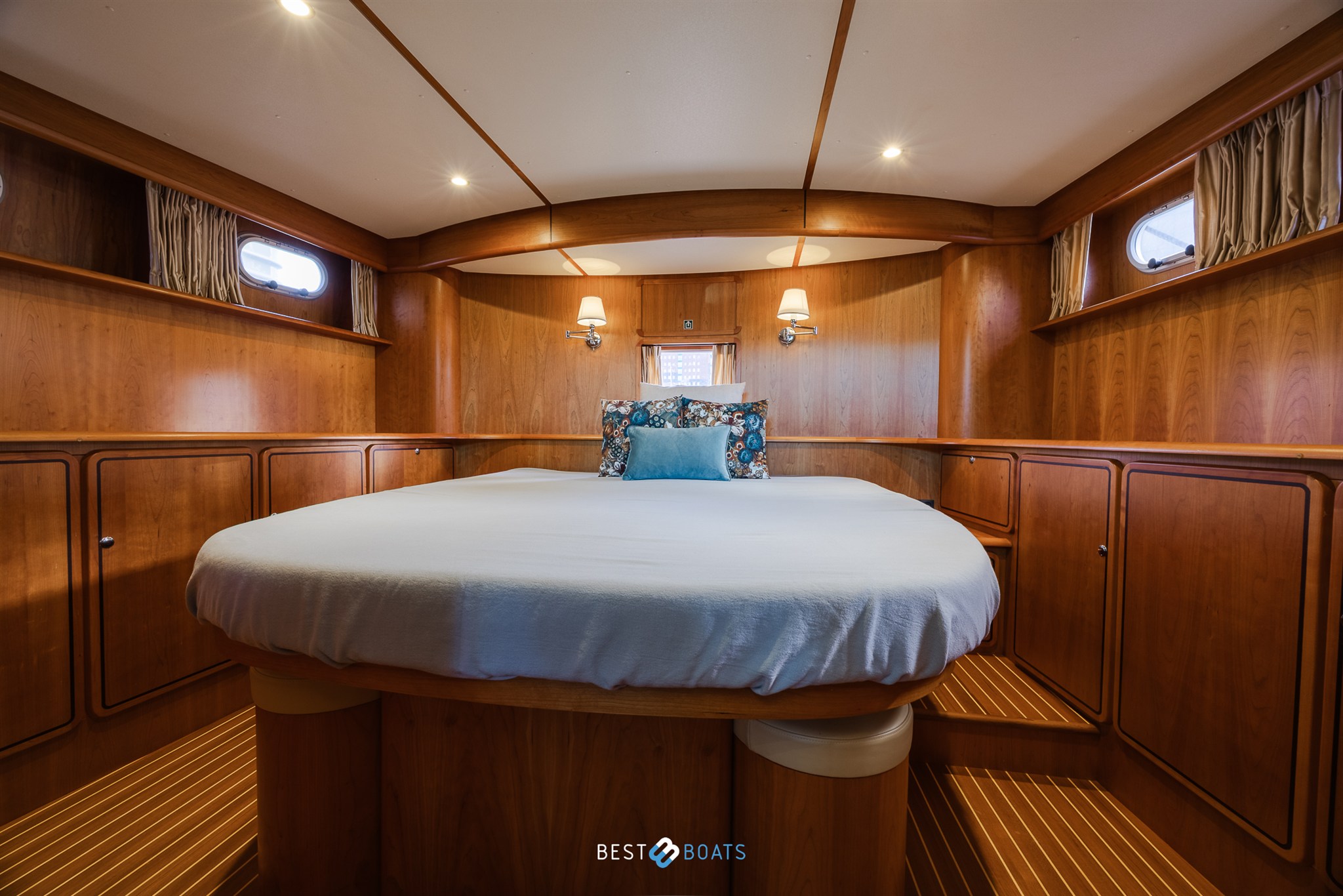 foto: 13 Linssen Grand Sturdy 470 AC Mark II