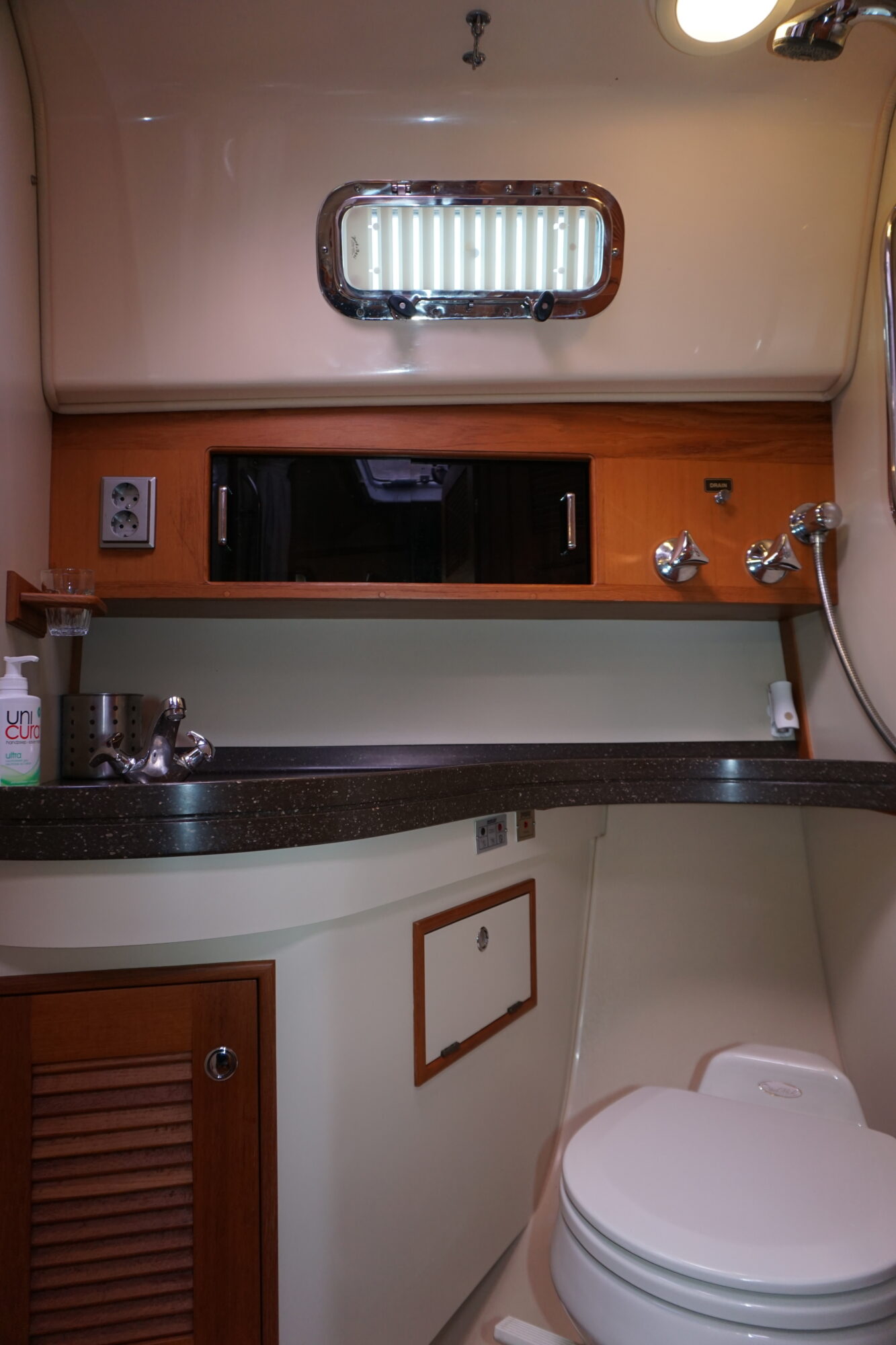 foto: 13 Island Packet Island Packet Craft 360 Express