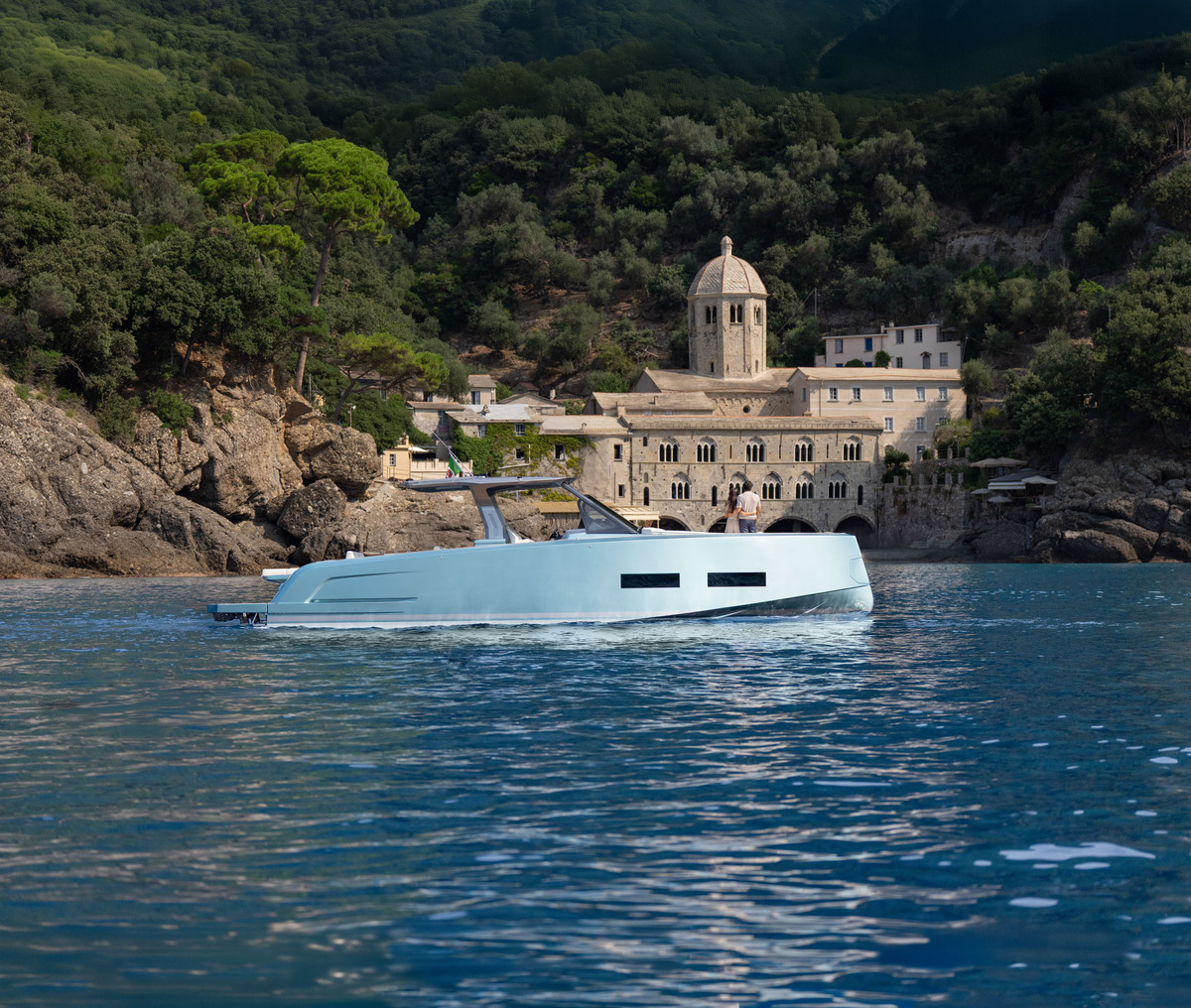 foto: 19 PARDO YACHTS 43  ON STOCK