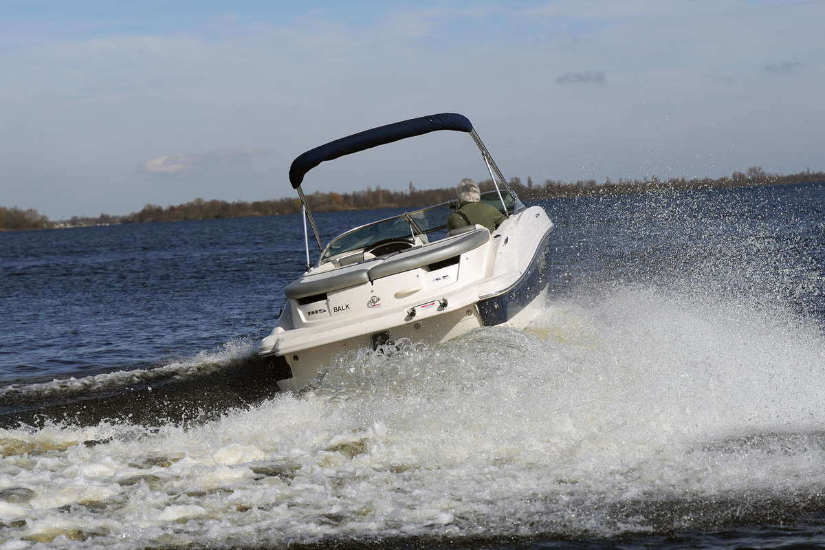 foto: 11 Sea Ray 185 Sport