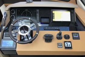 foto: 9 Azimut 77 S