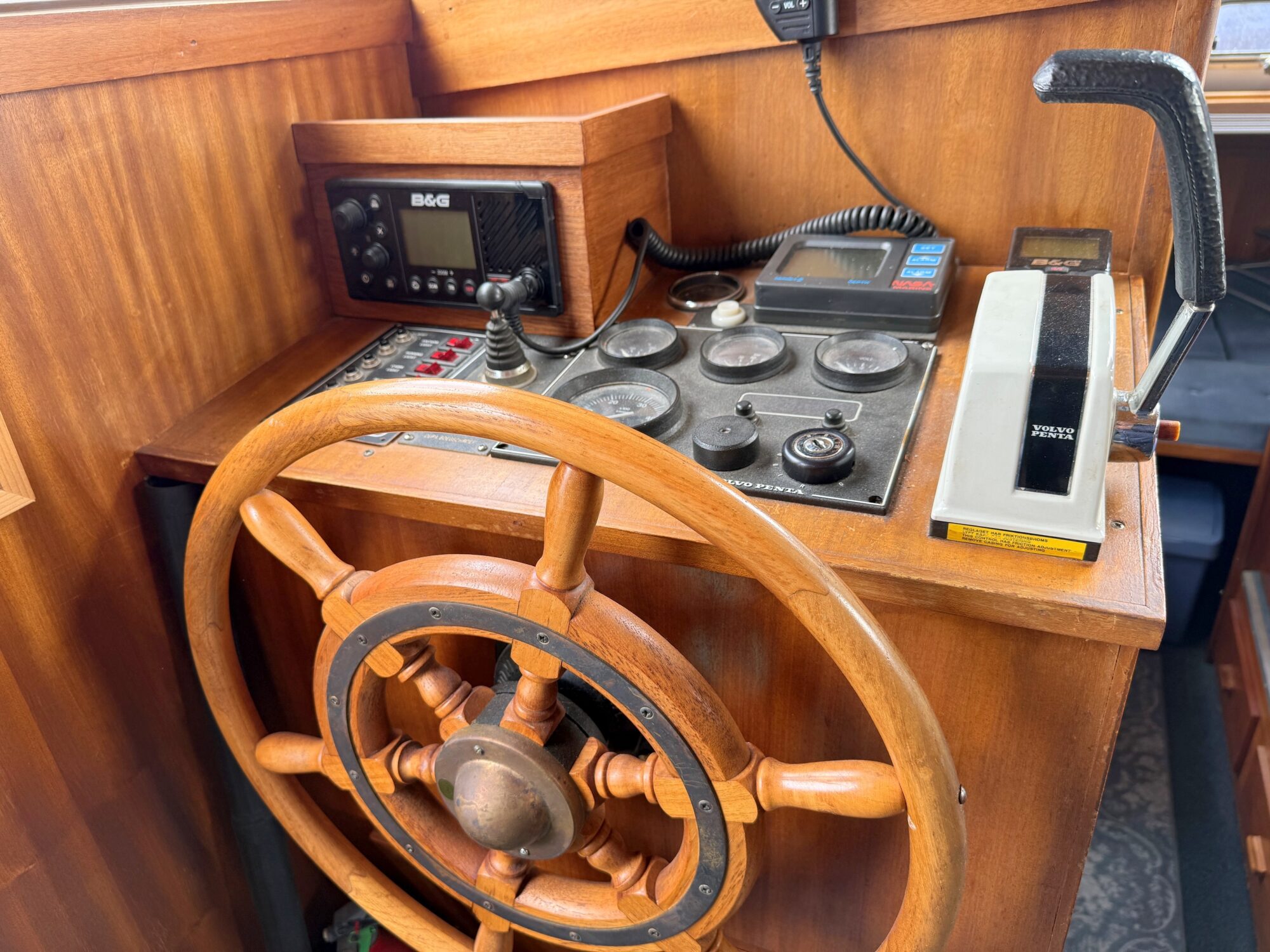 foto: 9 Hollandia Hollandia 10.00 AK Cabrio