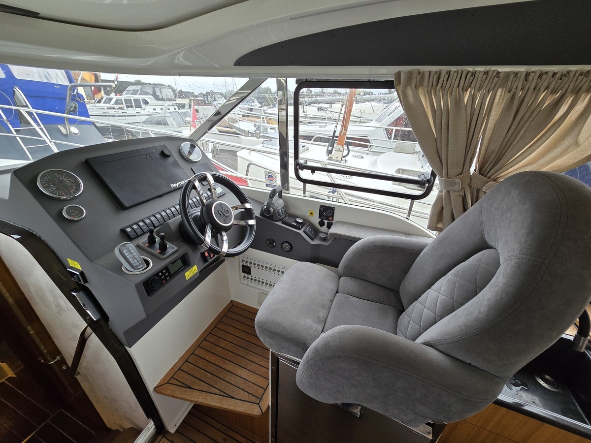 foto: 15 Marex 375