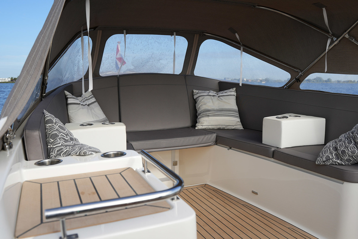 foto: 6 Interboat Intender 780