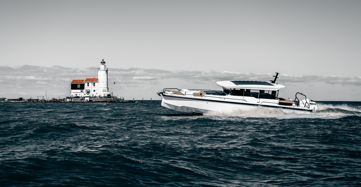 foto: 5 Axopar 37 XC Cross Cabin