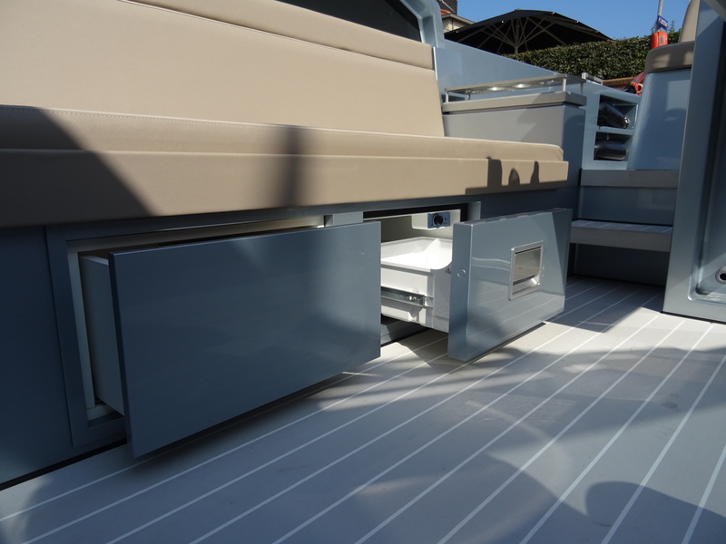 foto: 14 Zinder 990 Hybrid