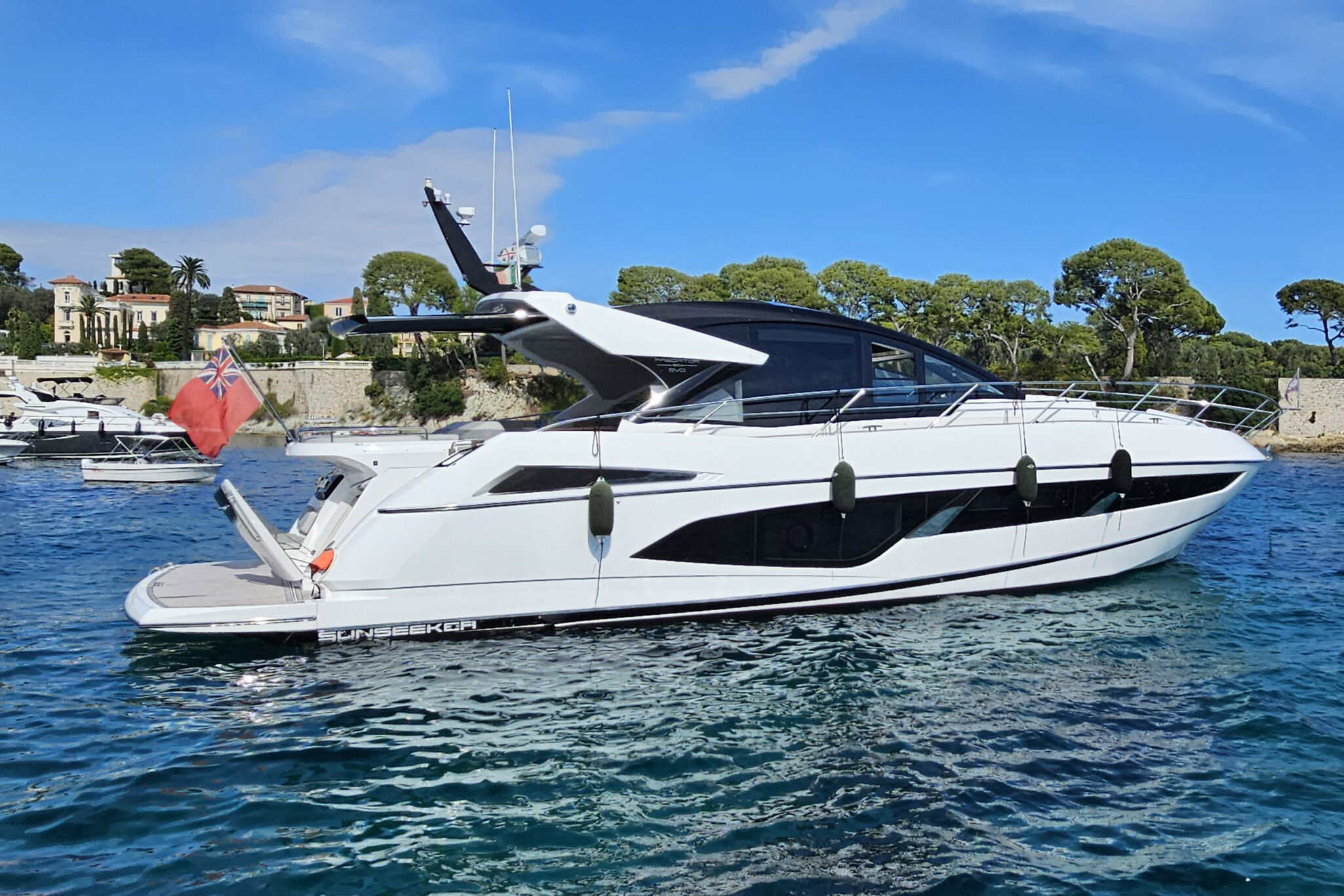 foto: 6 Sunseeker Predator 60 Evo