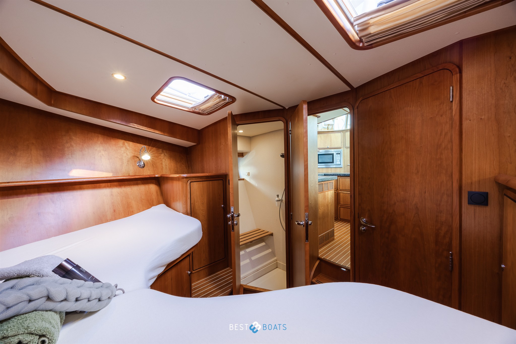 foto: 14 Linssen Grand Sturdy 470 AC Mark II