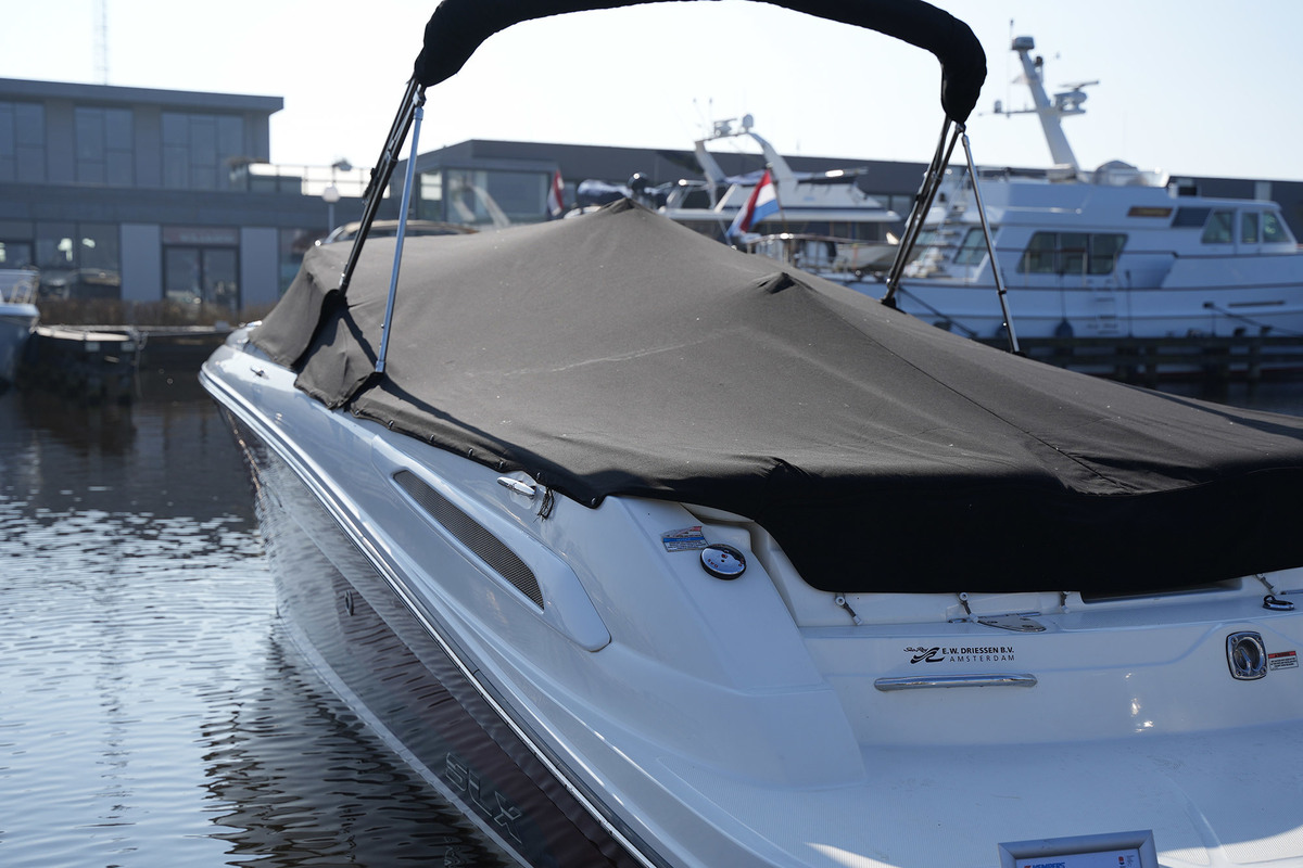 foto: 6 Sea Ray 250 SLX
