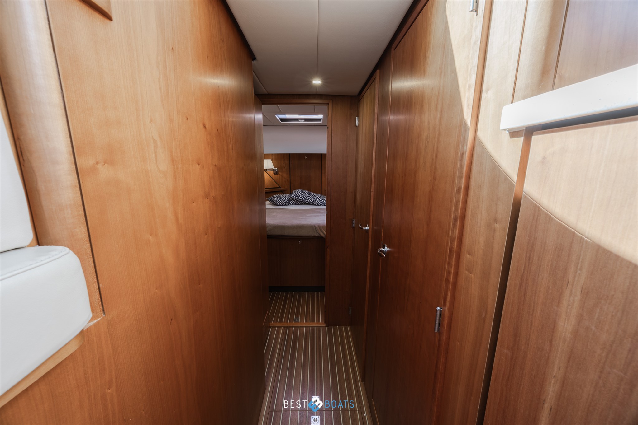 foto: 11 Linssen Grand Sturdy 43.9 AC