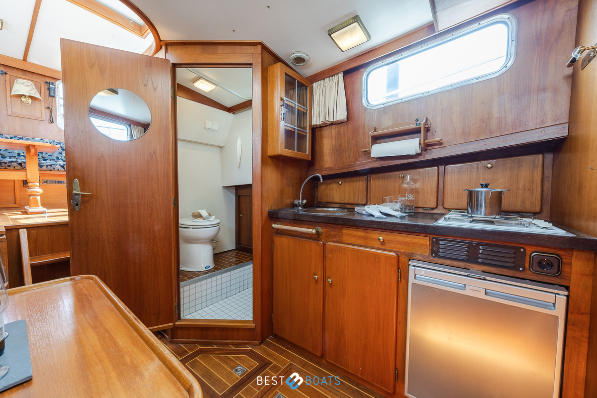 foto: 10 Linssen St. Jozef 1050 AK 