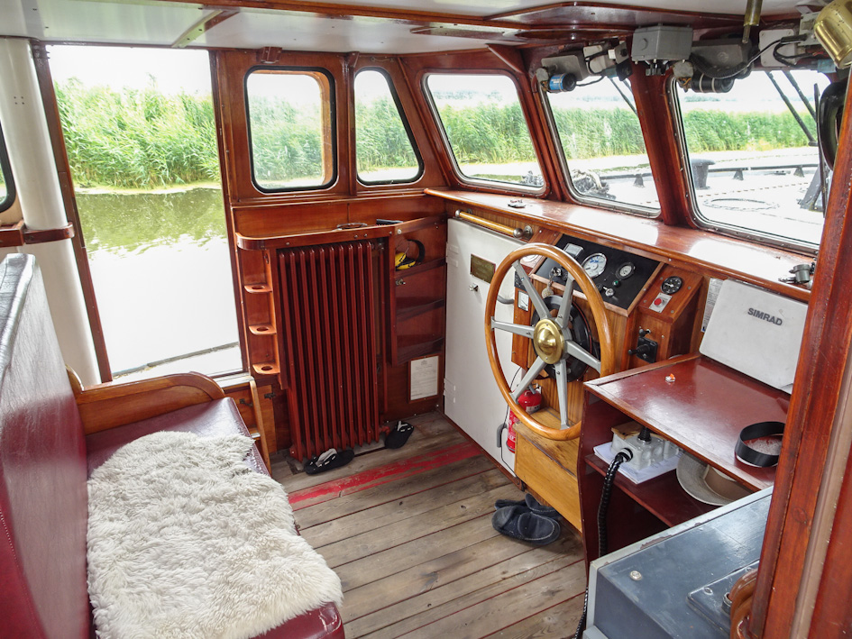 foto: 14 Varend Woonschip ex RWS vlet 14.78