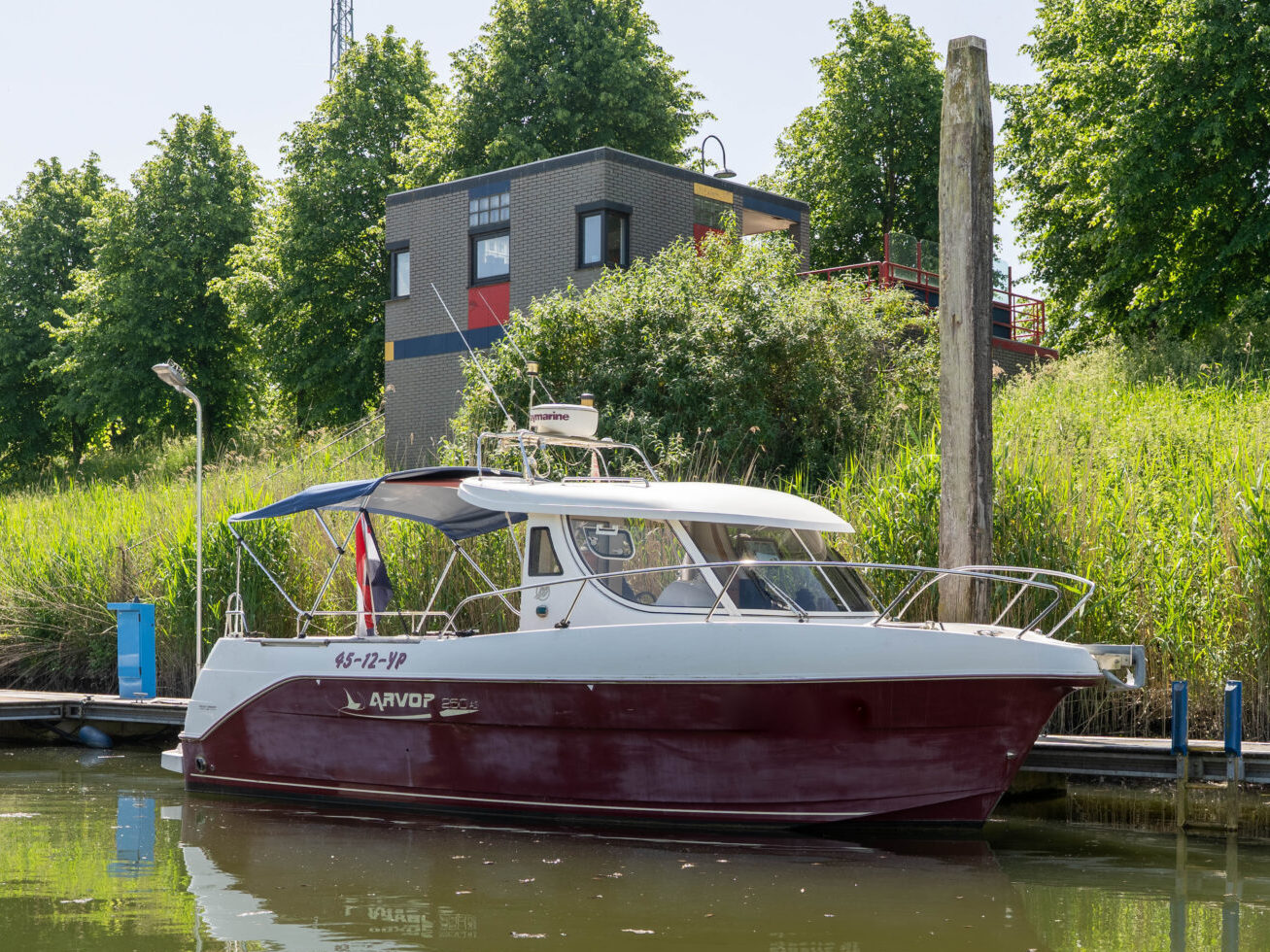 hoofdfoto: 1 Arvor Arvor 250 AS