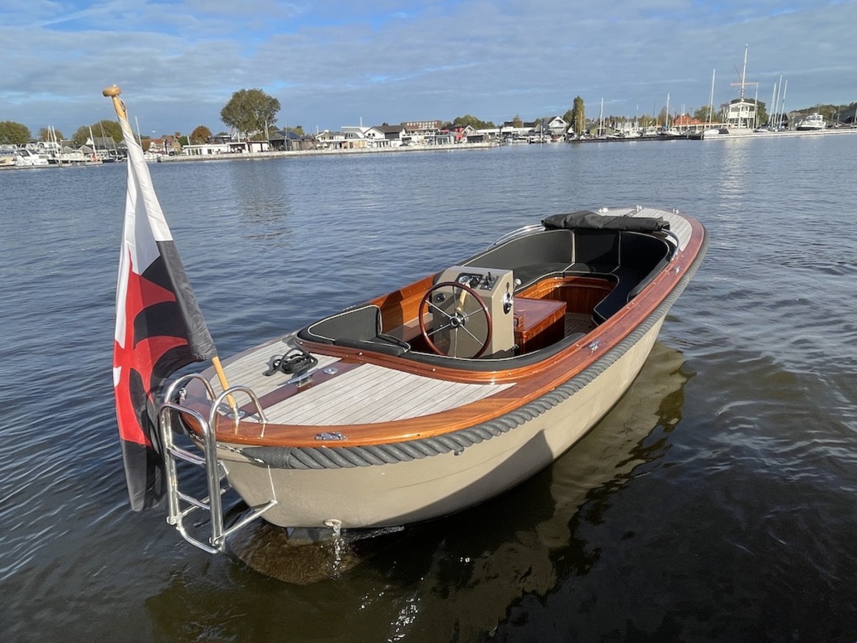 foto: 8 Kaagsloep 650