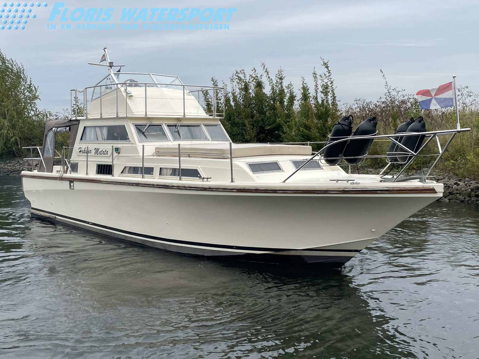 foto: 7 Jeanneau  America 38