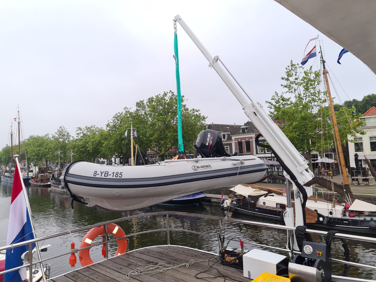 foto: 10 Jacabo 2300 (Varend woonschip)