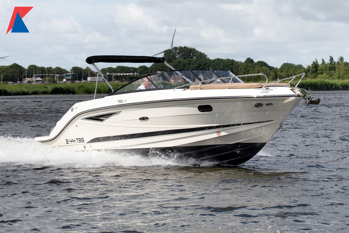 hoofdfoto: 1 Sea Ray Sun Sport 250