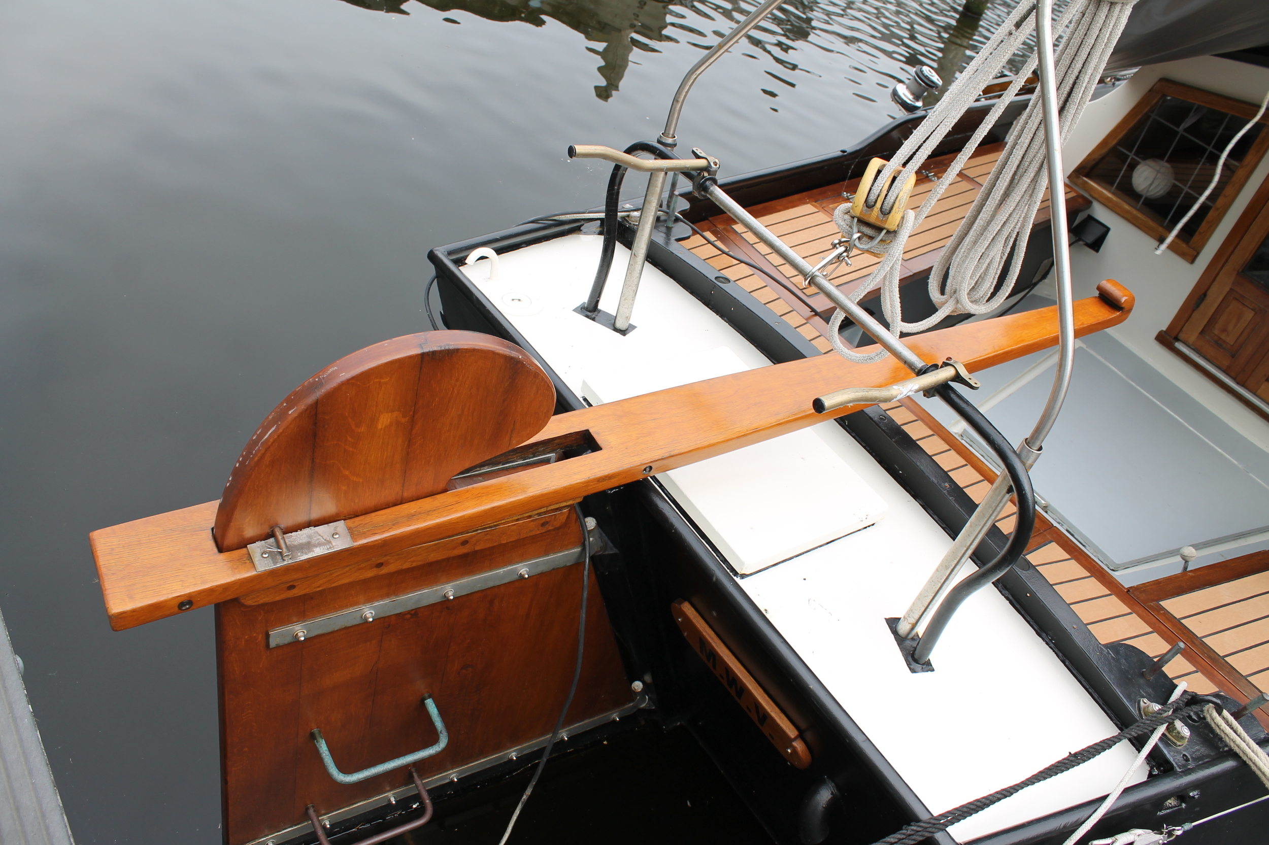 foto: 20 Zeeschouw 10.00 Van Twillert Spakenburg