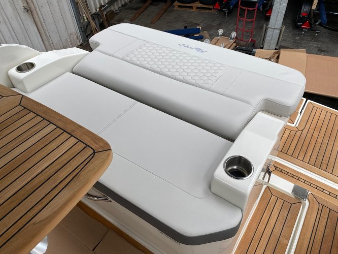 foto: 6 Sea Ray OPTIE Sundancer 265