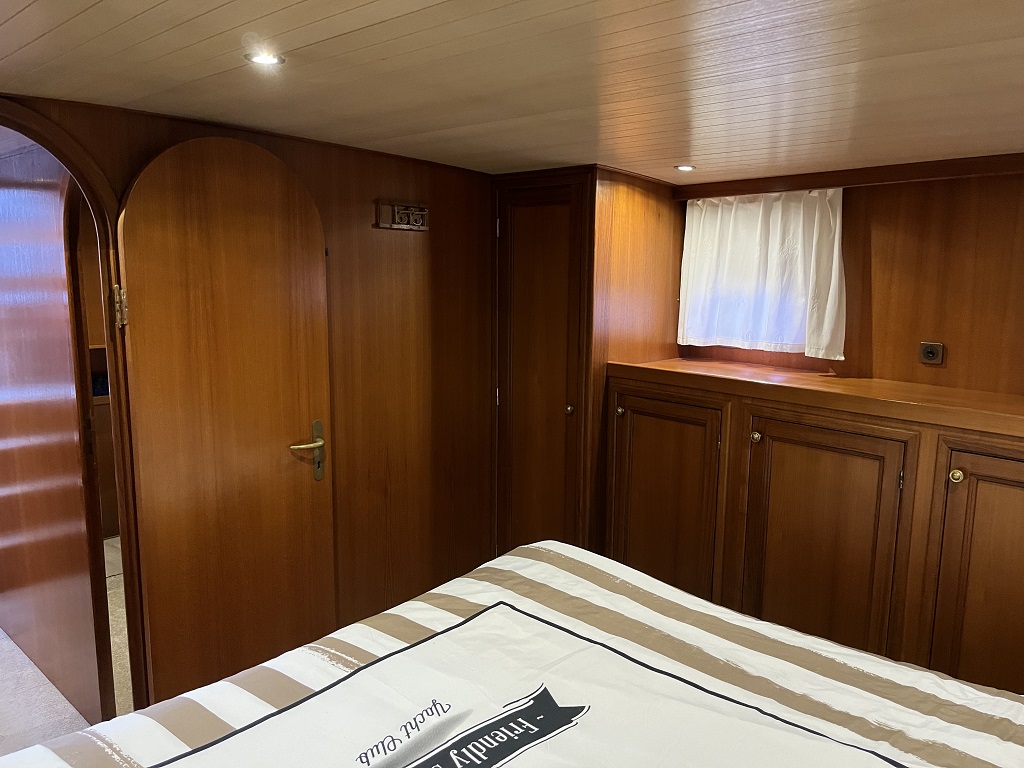 foto: 14 Blauwe Hand Trawler 1400