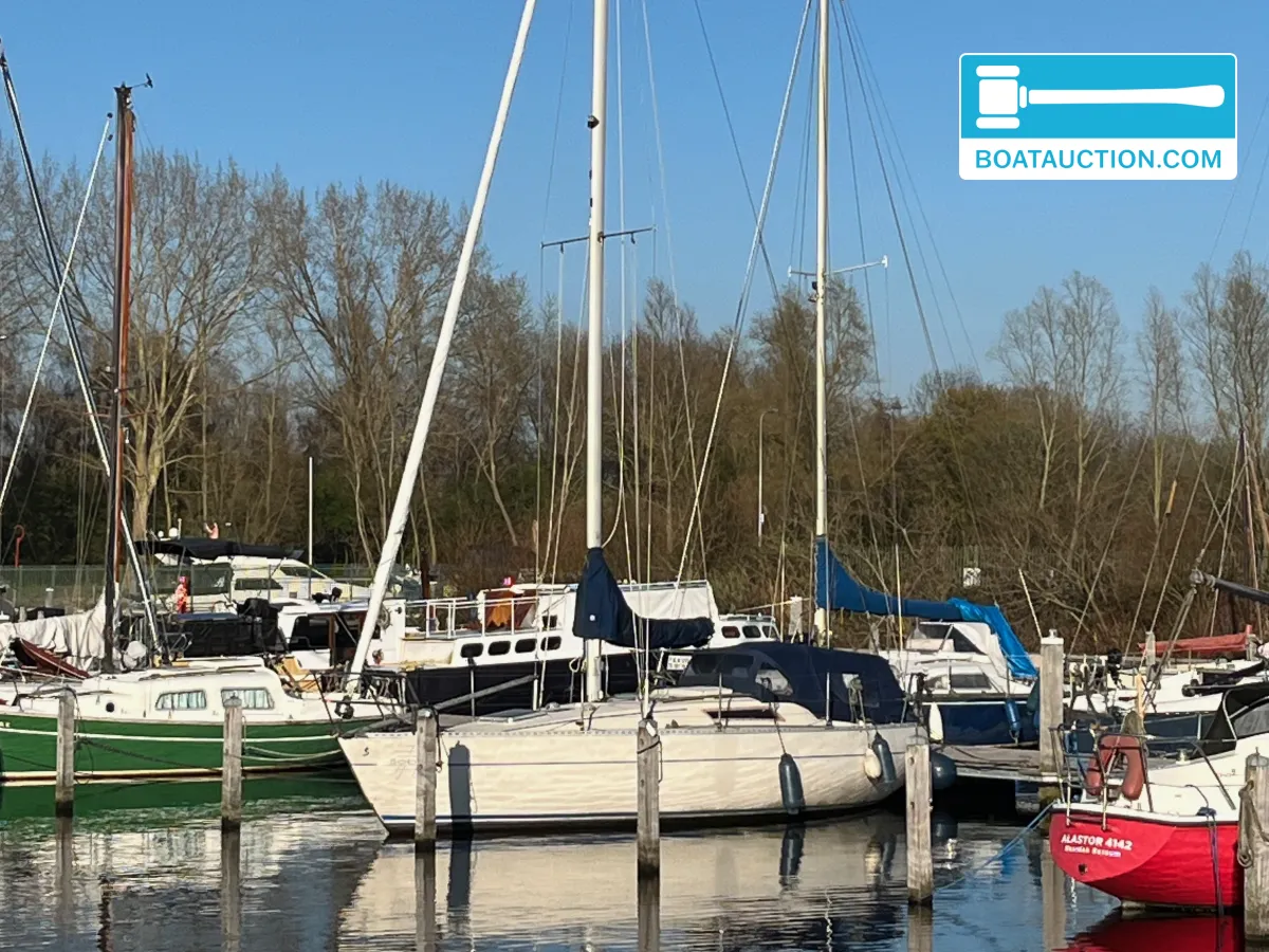 foto: 8 Beneteau First 30