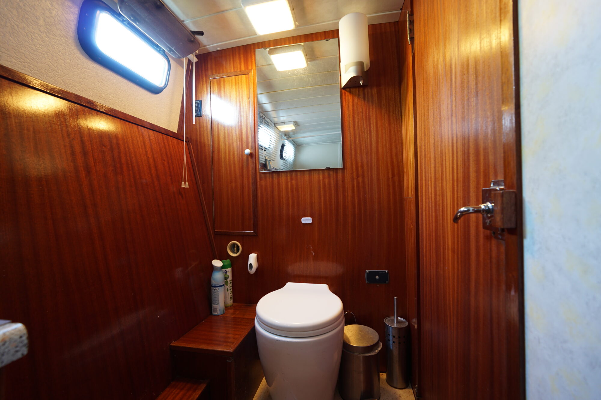 foto: 13 Hemmes Hemmes Kruiser J-Line 11.00 AK Cabrio