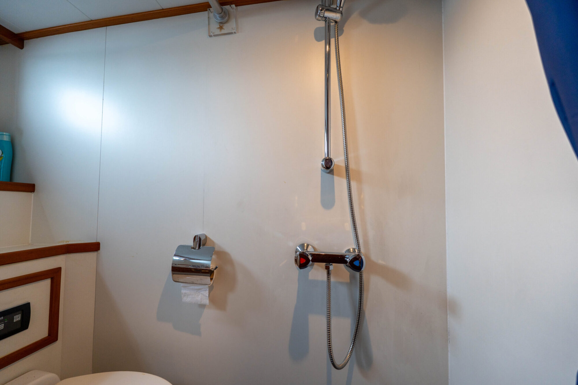 foto: 25 Pieter Beeldsnijder Pieter Beeldsnijder Spiegelkotter 15.00 VS