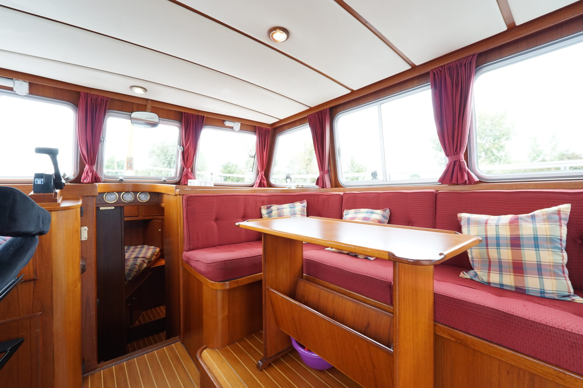 foto: 13 Barkas Barkas 10.30 OK