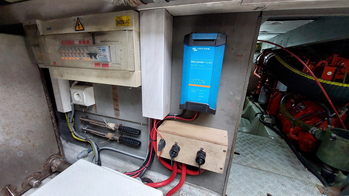 foto: 8 BIRCHWOOD TS410
