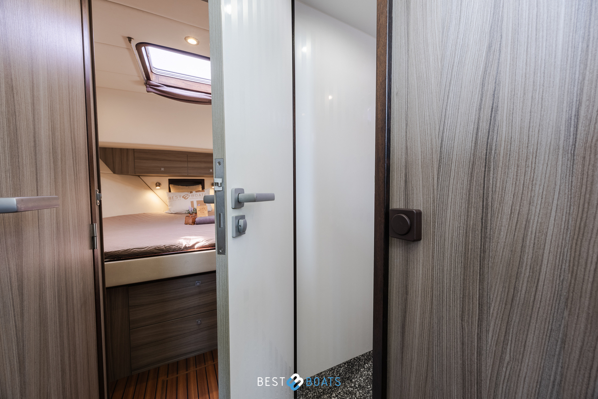 foto: 8 Jetten 37 AC-RS