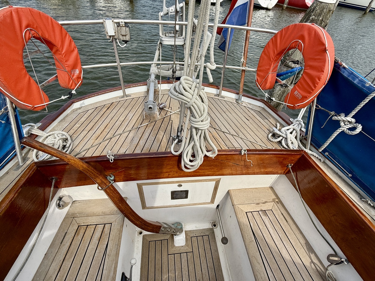 foto: 27 Tradewind 33