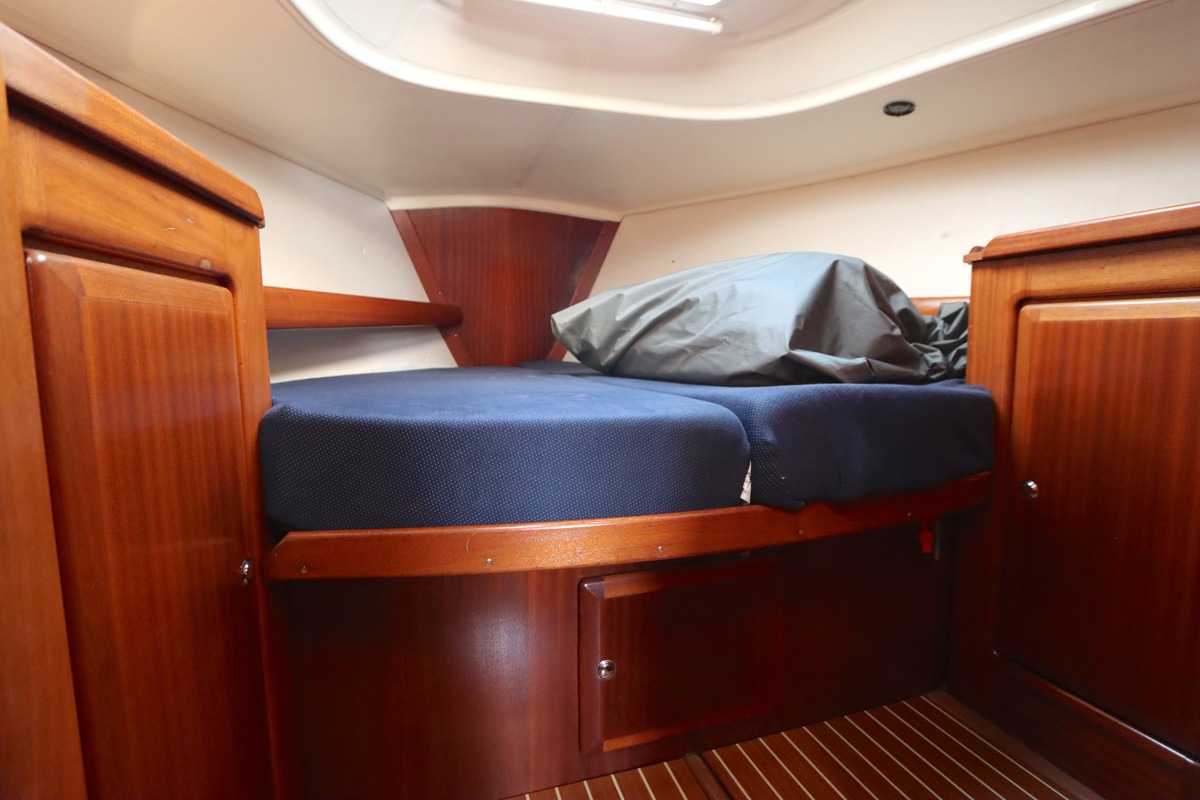 foto: 12 Bavaria  38-3 Cruiser