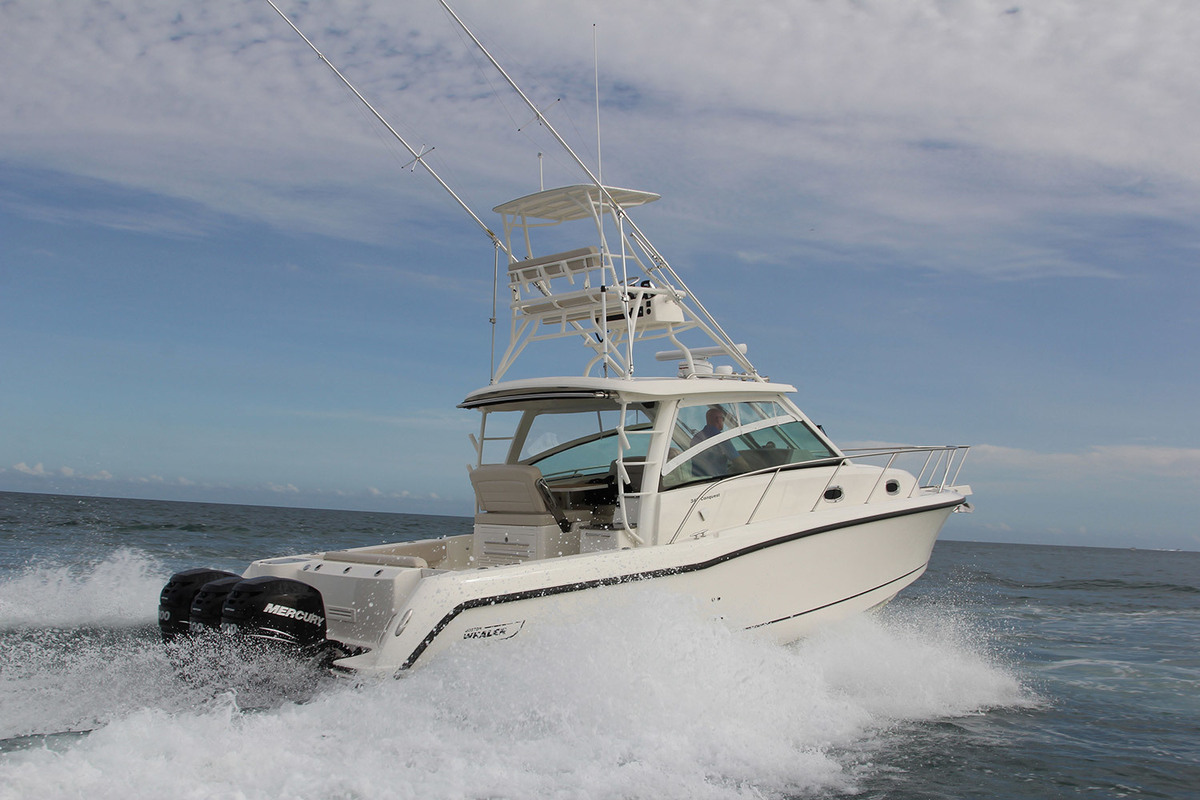 foto: 9 Boston Whaler 345 Conquest