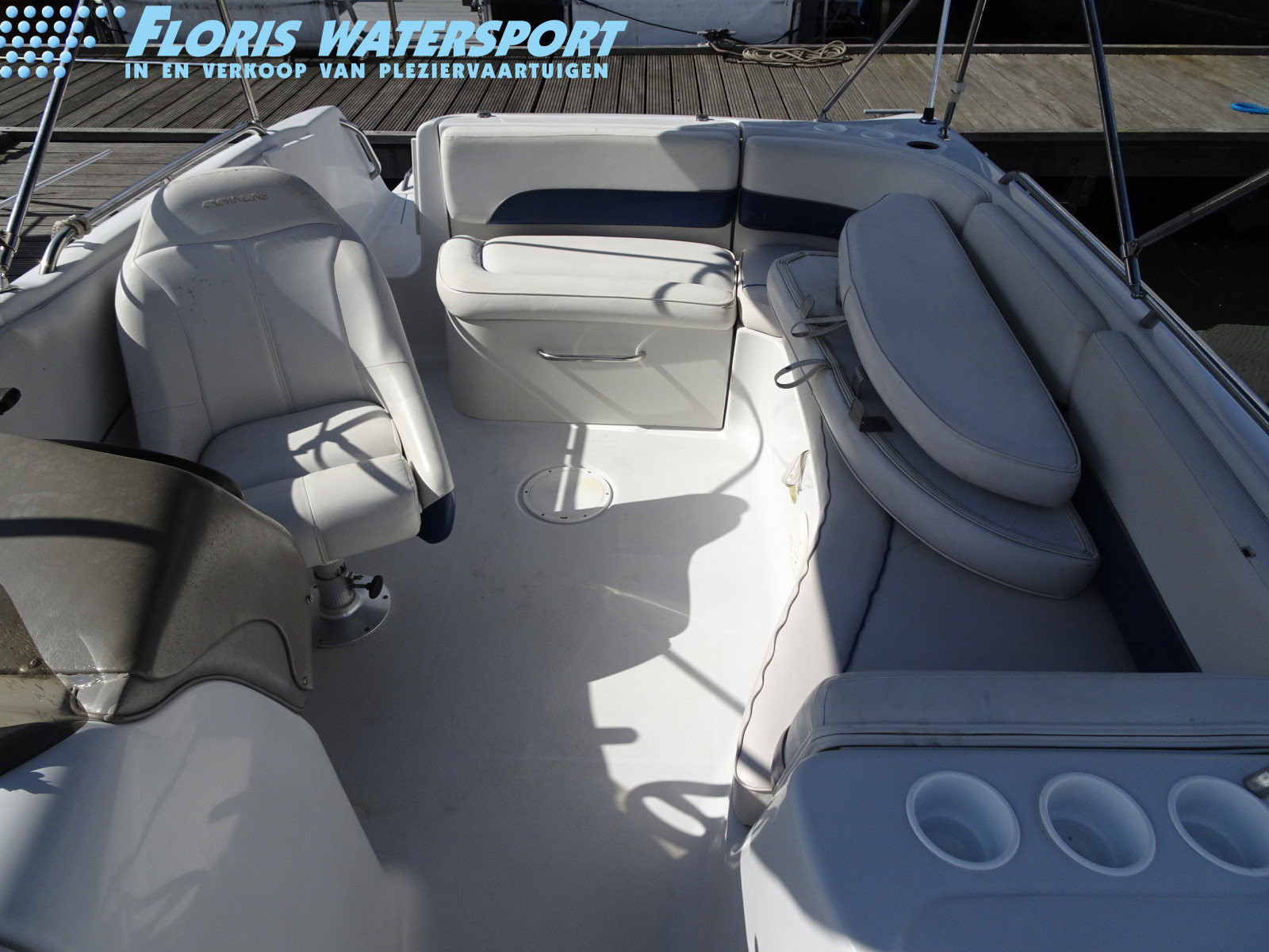 foto: 6 Crownline 238 DB