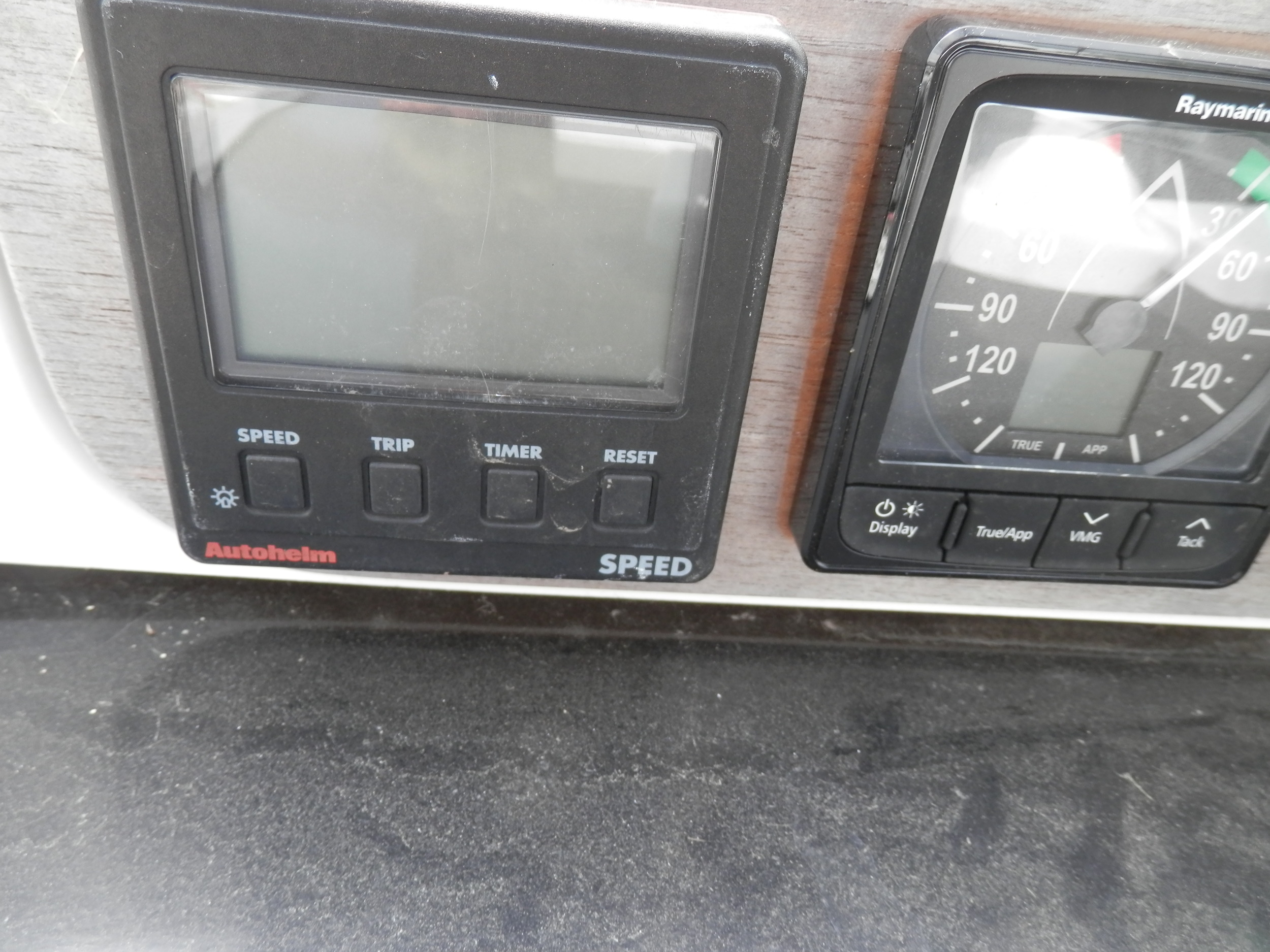 foto: 14 Hunter Passage 450