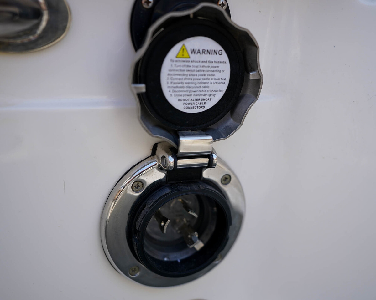 foto: 15 Sea Ray Sun Sport 230