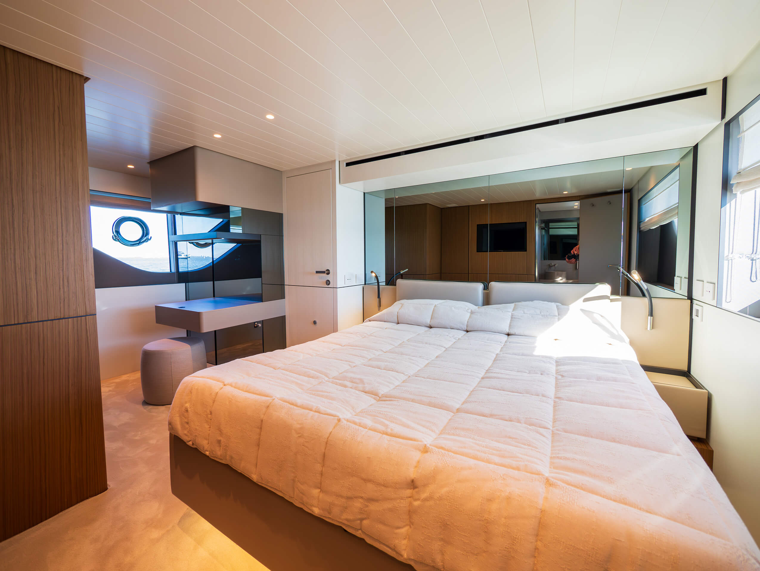 foto: 12 Bluegame BGX60