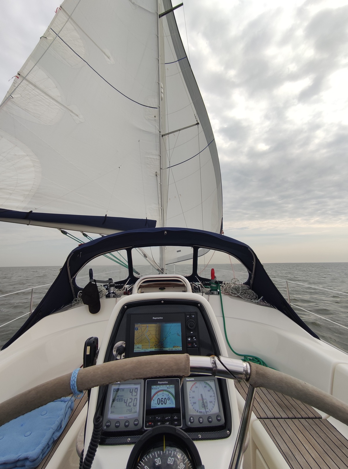 foto: 7 Bavaria  33 Cruiser