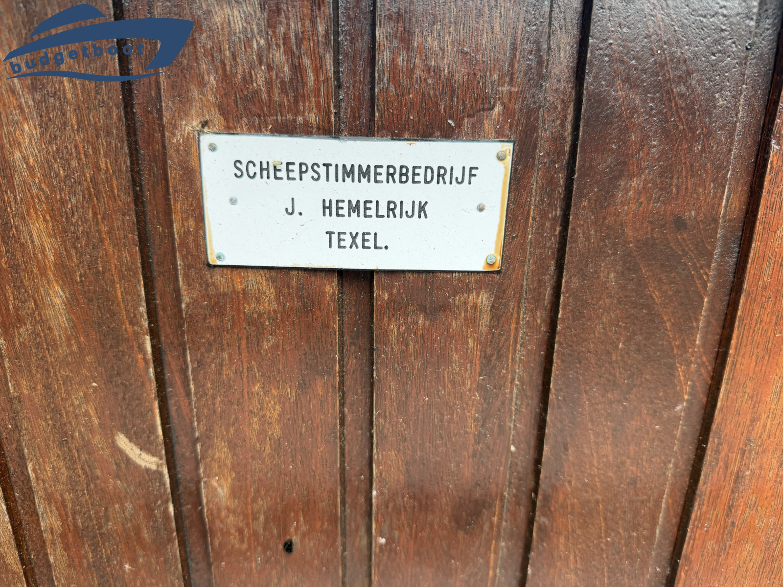 foto: 5 Houten sloep 680 uit Texel
