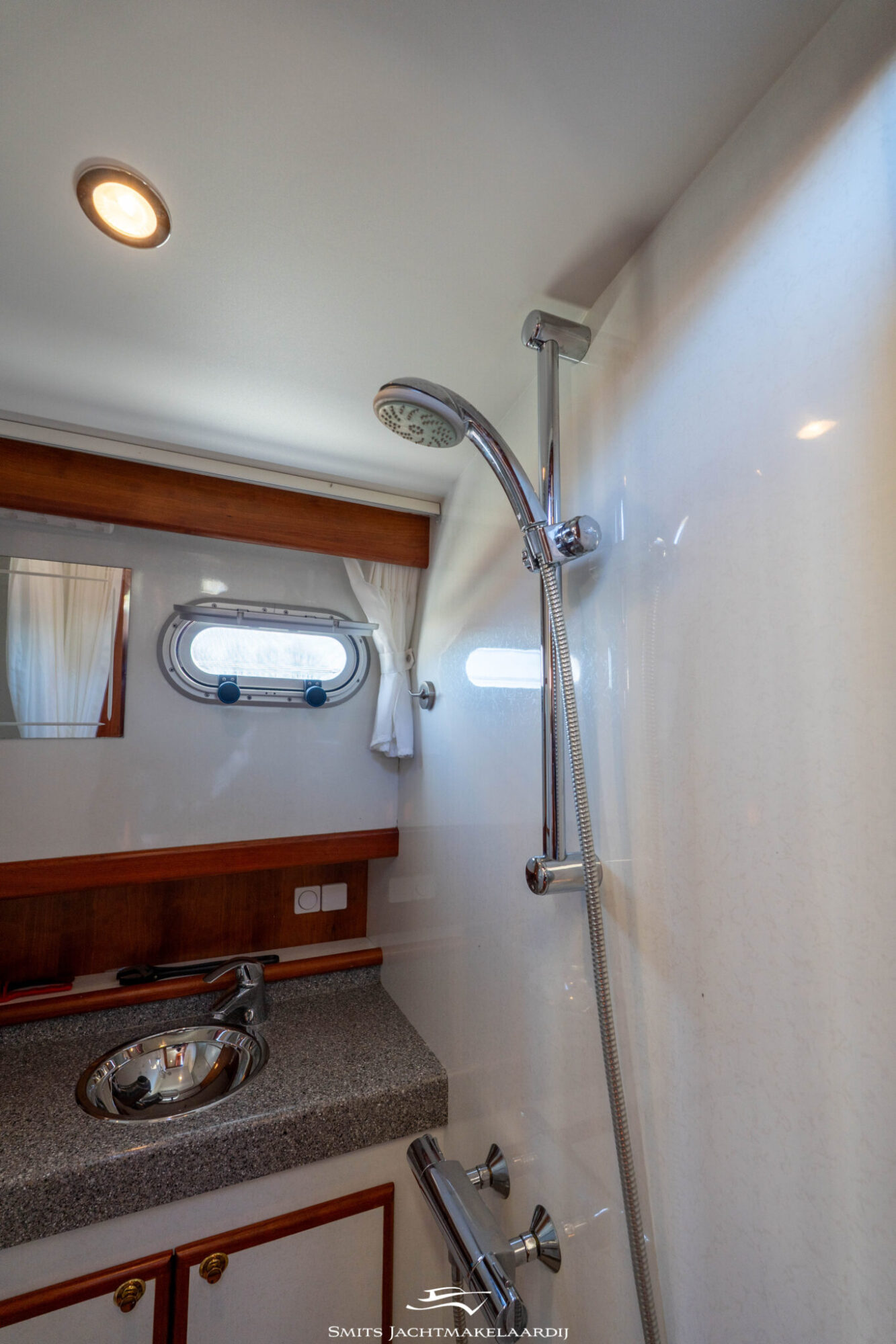 foto: 48 Tryvia Tryvia 1100 OK Cabrio Spiegeldeur