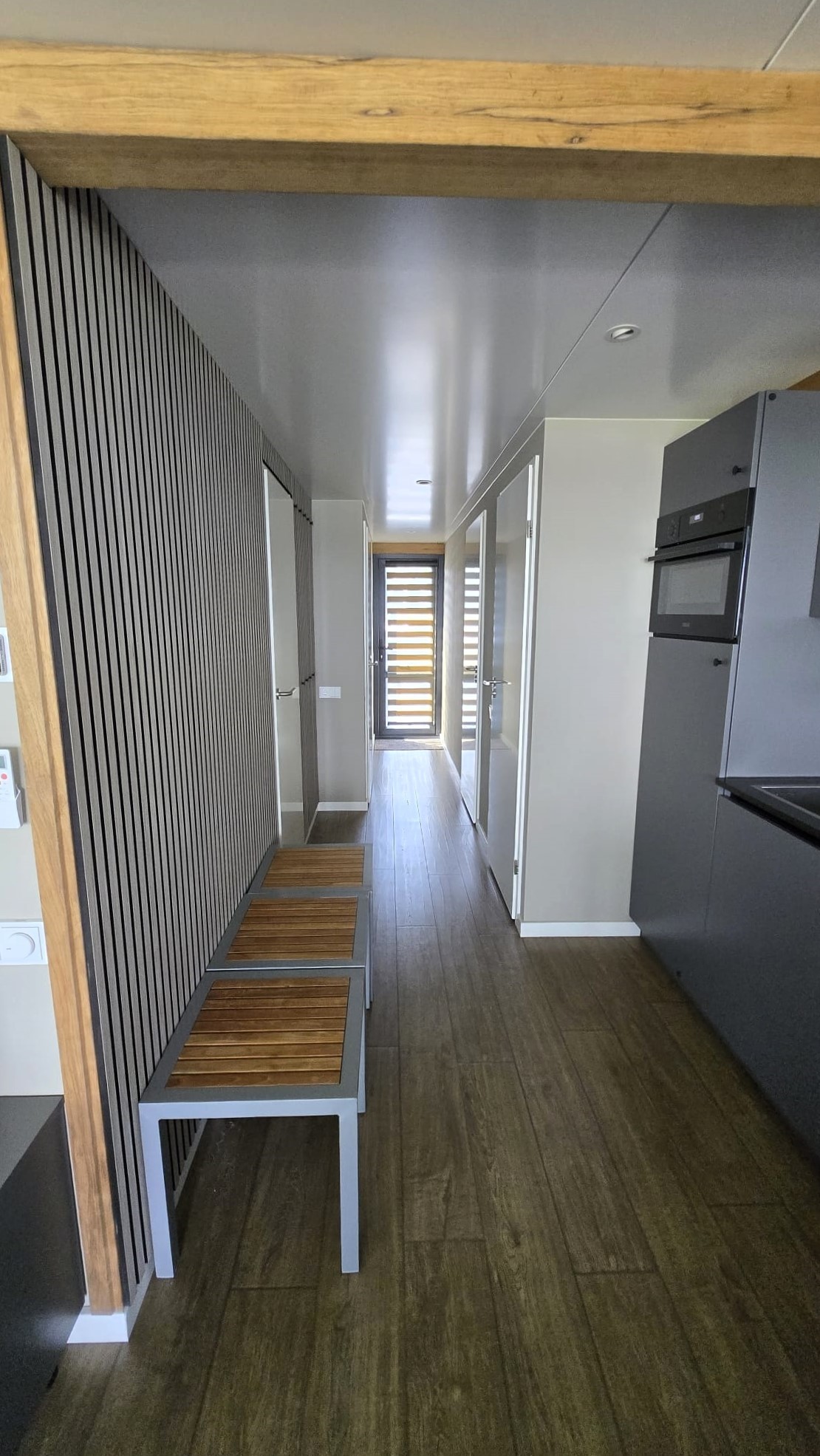 foto: 13 Castalia Evt. Met Koopligplaats Special Houseboat 1460 X 500