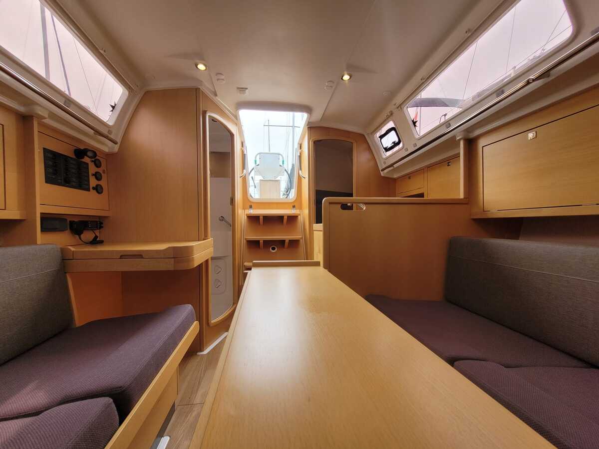 foto: 11 Jeanneau Sun Odyssey 319