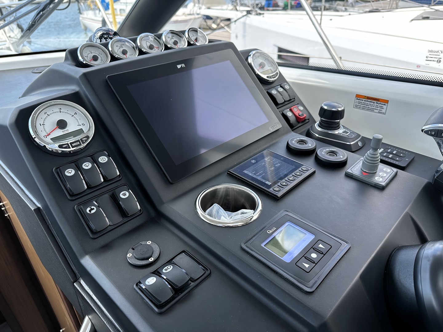 foto: 21 Jeanneau  NC37